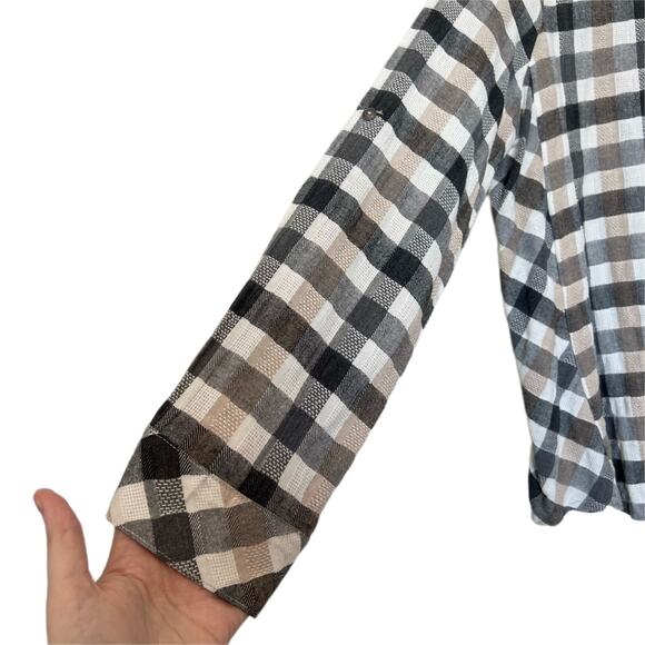 Hailee C Black Tan White Plaid Long Sleeve Buttondown Shirt Size Large - Picture 3 of 9